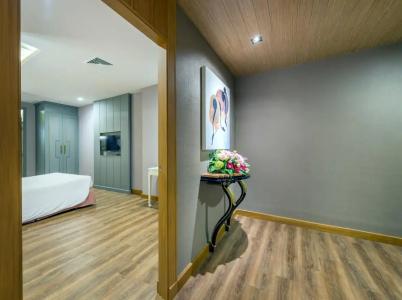 Royal Rattanakosin SHA Plus - 62