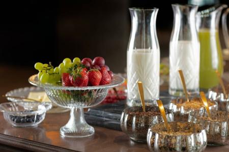 Palacio Santa Clara, Autograph Collection - 52