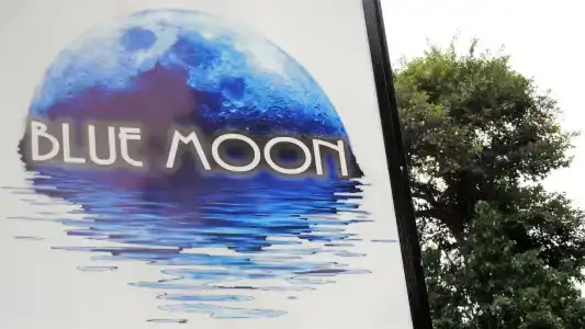 Blue Moon Samed - 2