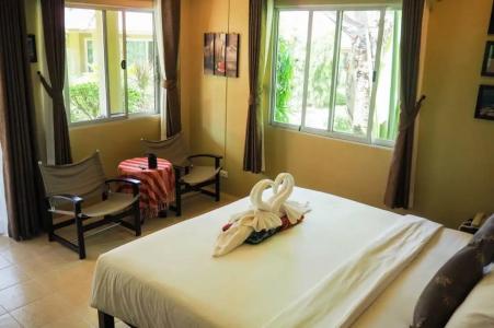 Lanta Castaway Beach Resort - 43