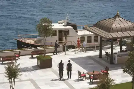 Four Seasons Istanbul at the Bosphorus - 27