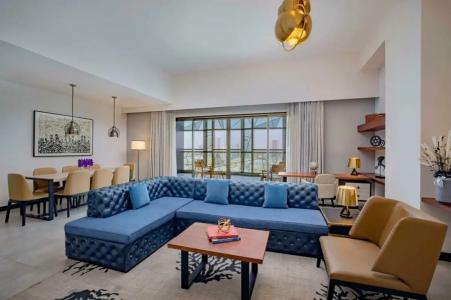 DoubleTree by Hilton Dubai M Square & Residences - 17