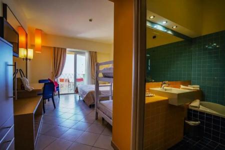 GH Avalon Sikani - 88