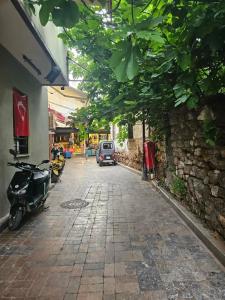 Tuvana - 28