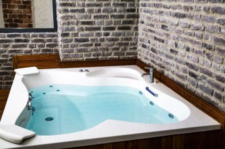 Laren Family & Spa - Boutique Class - 45