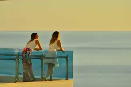 Elite Luxury Suite & Spa - 34