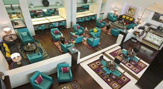 TIME Oak & Suites - 16