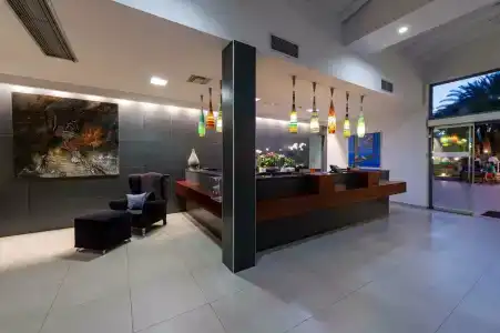 High Beach Resort - 4