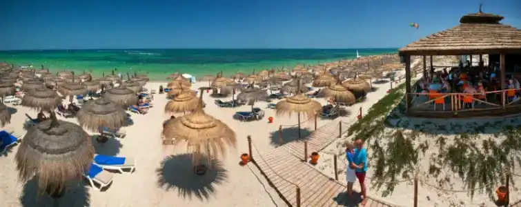 Riviera - Family and couples only - 3