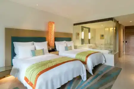 Renaissance Phuket Resort & Spa - 4