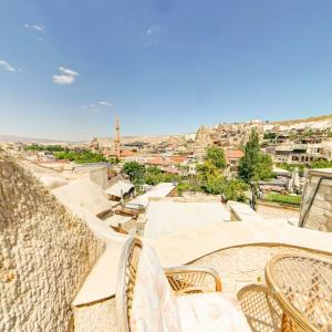 Roma Cave Suite - 99