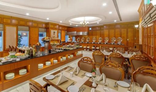 Grand Excelsior - Bur Dubai - 98
