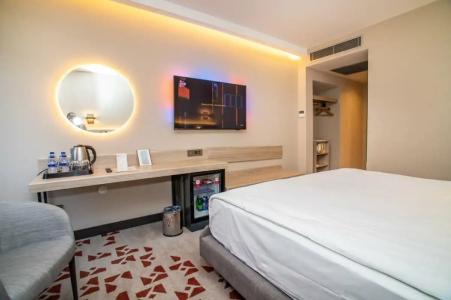 Best Western Plus Konak - 67