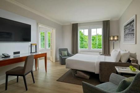 Courtyard by Marriott Hamburg Airport - 24