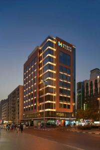 Hyatt Place Dubai Baniyas Square - 16