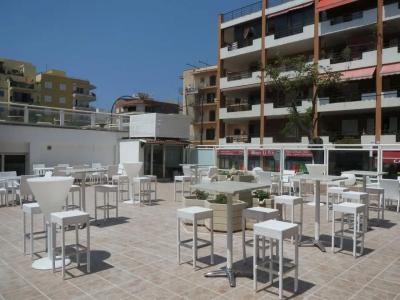 Amic Miraflores - 50