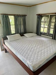 First Villa Beach Resort - 25