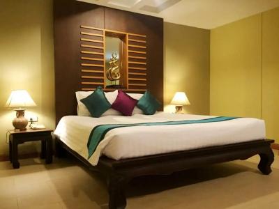 Hua Hin White Sand - 33