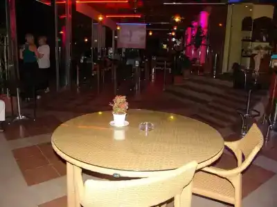 Kleopatra Ikiz - 62