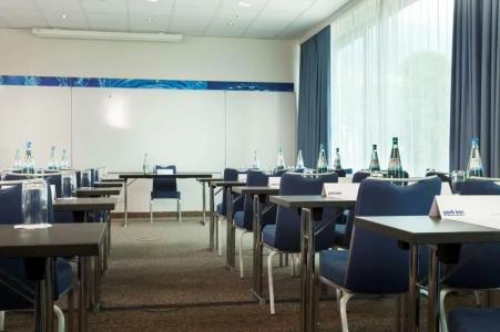 Park Inn by Radisson Frankfurt Airport - 97