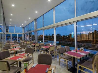 Park Inn by Radisson Samsun - 34