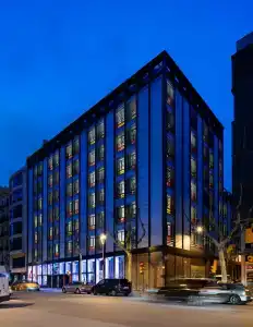 Generator Barcelona - 1