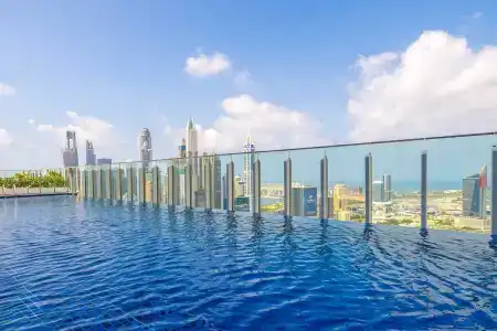 Taj Jumeirah Lakes Towers - 1