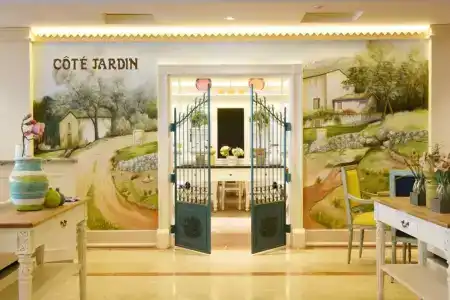 Coral Beach Resort Sharjah - 49