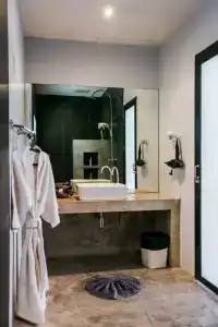 Naiharn Beach Resort - SHA Plus Extra - 24