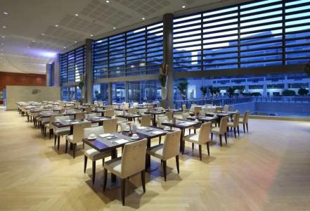 Eurostars Grand Marina GL - 73