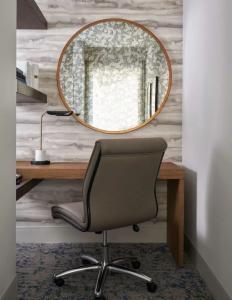 DoubleTree by Hilton Dallas - Love Field - 54