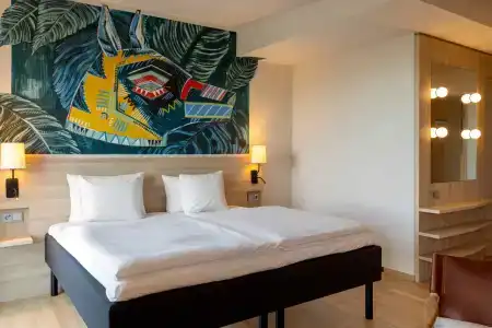 Scandic Hamburg Emporio - 77