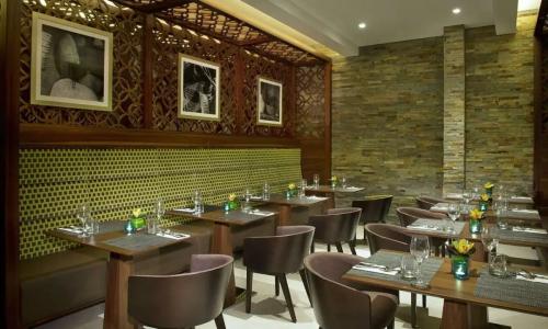 Hilton Garden Inn Dubai Al Muraqabat - Deira - 45