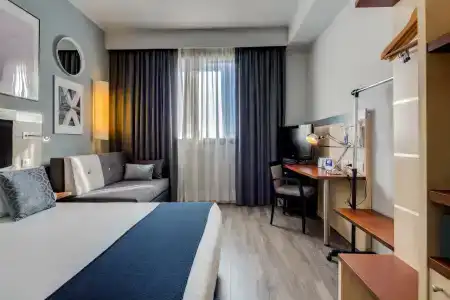 Holiday Inn Bologna - Fiera, an IHG - 2