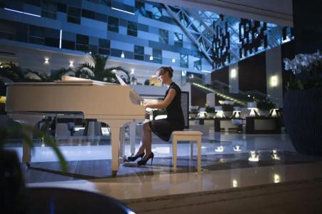 Hyatt Regency Oryx Doha - 17
