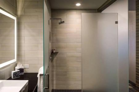 Metropolitan at The 9, Autograph Collection - 84