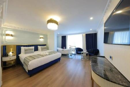 Golden Horn Istanbul - 74