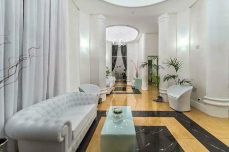 Artemisia Palace - 90