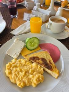 Palm Beach Resort Families and Couples only - 53