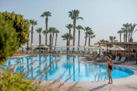 Louis Althea Beach - 55