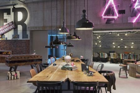 Moxy Frankfurt City Center - 54