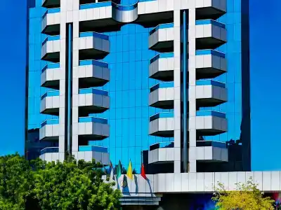 Avenue Dubai - 41