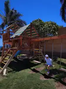 Palm Beach Resort Families and Couples only - 8