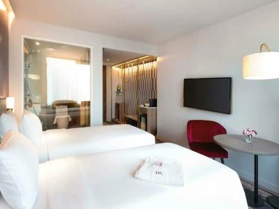 Mercure Bangkok Sukhumvit 24 - 70