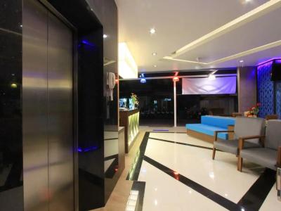 The Crystal Beach - 32