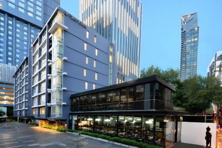 Arize Sukhumvit - 24