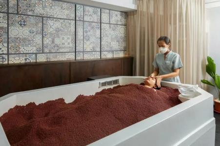 Ramada Plaza by Wyndham Chao Fah Phuket - 32