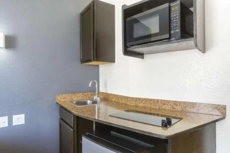 Motel 6-Laredo, TX - Airport - 33