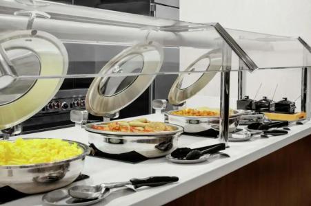 Hilton Garden Inn Charlotte Waverly - 7