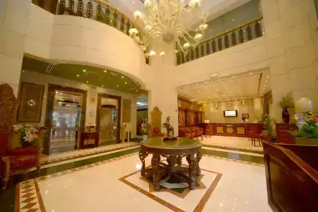 Nejoum Al Emarat - 68